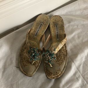 Manolo Blahnik flat thong sandals 36.5